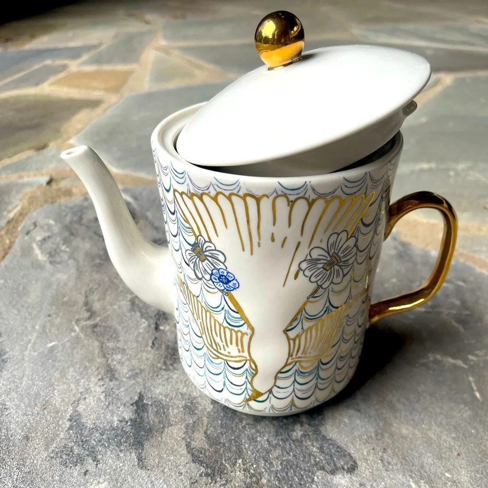 Lauren McIntosh Tea Pot